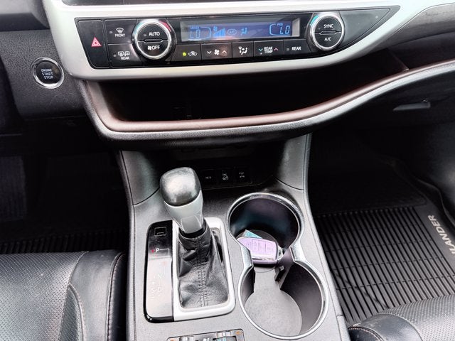 2018 Toyota Highlander Limited Platinum