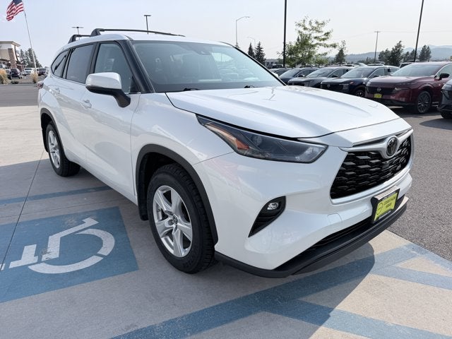 2023 Toyota Highlander LE