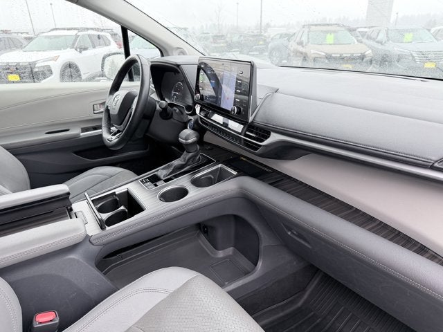 2021 Toyota Sienna Limited