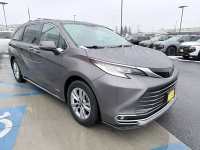 2021 Toyota Sienna Limited