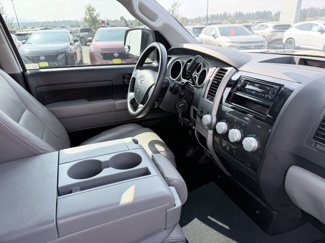 2012 Toyota Tundra 4WD Truck Double Cab 5.7L V8 6-Spd AT (Natl)