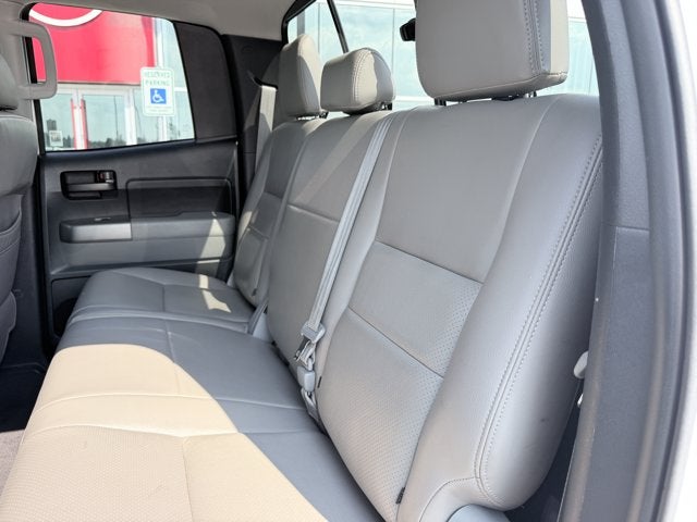 2012 Toyota Tundra 4WD Truck Double Cab 5.7L V8 6-Spd AT (Natl)
