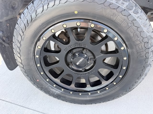 2012 Toyota Tundra 4WD Truck Double Cab 5.7L V8 6-Spd AT (Natl)