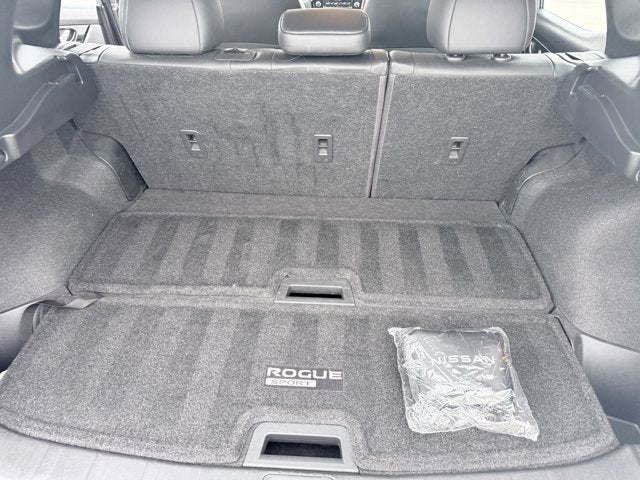 2022 Nissan Rogue Sport SV