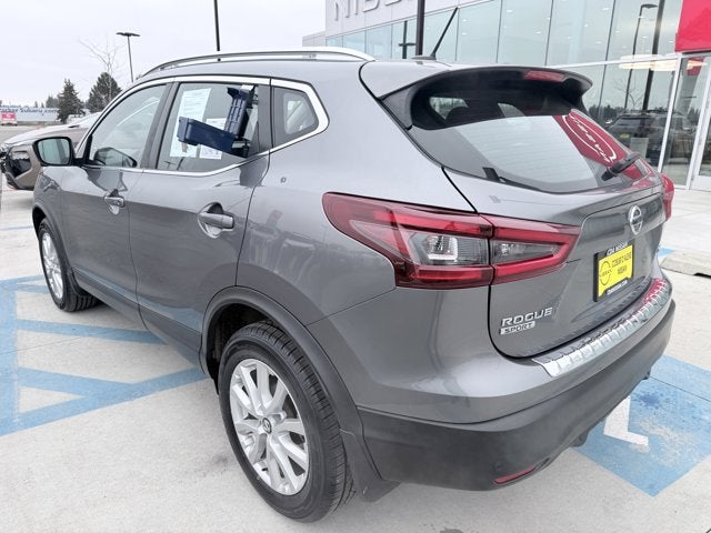 2022 Nissan Rogue Sport SV