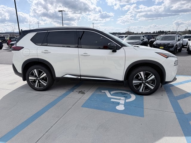 2021 Nissan Rogue SL