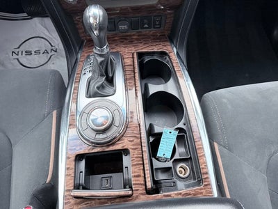 2017 Nissan Armada SV