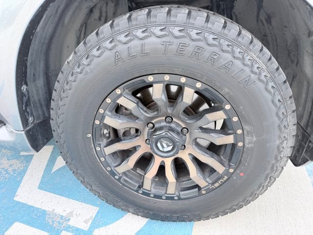 2017 Nissan Armada SV