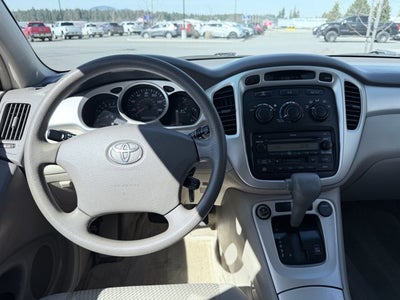 2005 Toyota Highlander 4dr V6 4WD w/3rd Row (Natl)