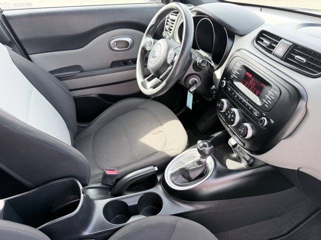2016 Kia Soul Base