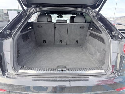 2019 Audi Q8 Premium