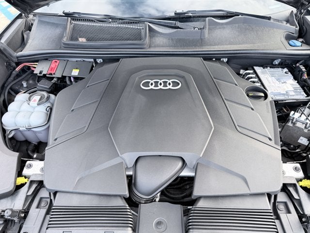 2019 Audi Q8 Premium