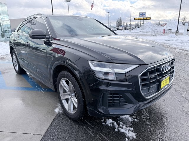 2019 Audi Q8 Premium