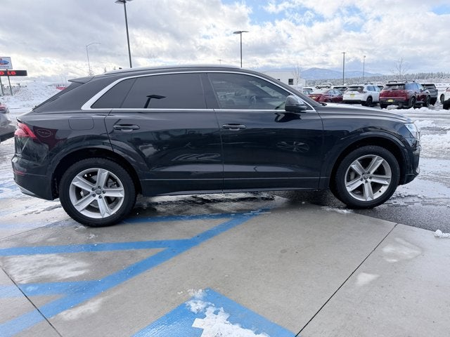 2019 Audi Q8 Premium